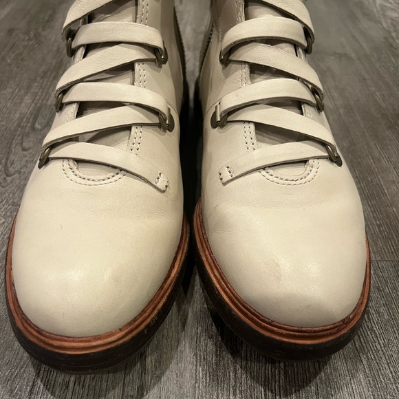 Timberland Leather Riley Flair Cream Lace Ankle Boot - Picture 3 of 8